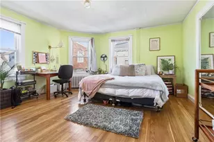 35 Brewer St, Newport, RI 02840 - Photo 8