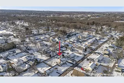 25 Newfield Avenue, Warwick, RI 02888 - Photo 28