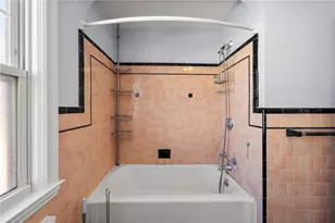 25 Newfield Ave, Warwick, RI 02888 - Photo 22