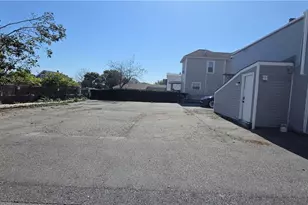 62 Main Rd, Tiverton, RI 02878 - Photo 8