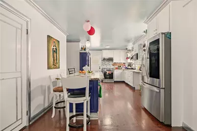 11 Roy Avenue, Middletown, RI 02842 - Photo 8