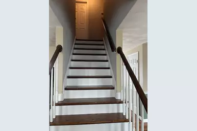 151 Dover Avenue, East Providence, RI 02914 - Photo 12