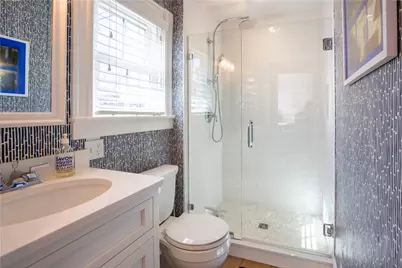 21 Lee Avenue, Newport, RI 02840 - Photo 20