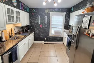 102 Broadway, Newport, RI 02840 - Photo 6