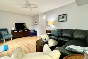 106 Swinburne Row, Newport, RI 02840 - Photo 12