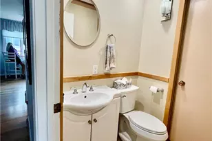 106 Swinburne Row, Newport, RI 02840 - Photo 10