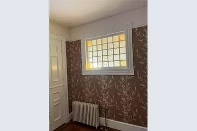 16 Bull Street #1, Newport, RI 02840 - Photo 2