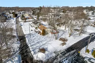 8 Anchorage Rd, Narragansett, RI 02882 - Photo 18