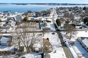 8 Anchorage Rd, Narragansett, RI 02882 - Photo 10