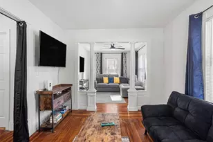 358 Northup St, Cranston, RI 02905 - Photo 8