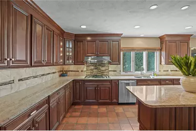 82 Mountain Laurel Drive, Cranston, RI 02920 - Photo 8