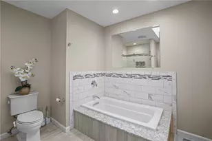 82 Mountain Laurel Dr, Cranston, RI 02920 - Photo 18