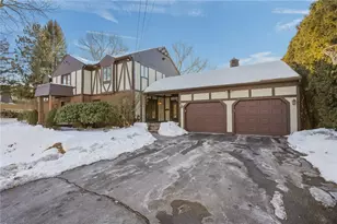 82 Mountain Laurel Dr, Cranston, RI 02920 - Photo 46