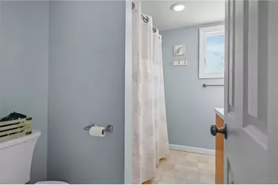 206 Reservoir Road, Middletown, RI 02842 - Photo 26