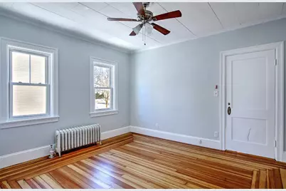 17 Pidge Avenue #2, Pawtucket, RI 02906 - Photo 12