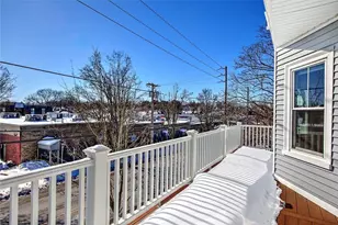 17 Pidge Ave, Pawtucket, RI 02906 - Photo 16