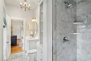 15 Berkeley Ave, Newport, RI 02840 - Photo 12