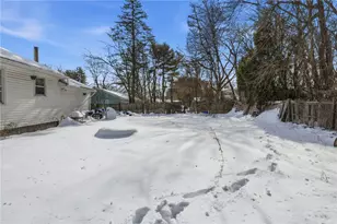 165 Lockwood St, West Warwick, RI 02893 - Photo 32