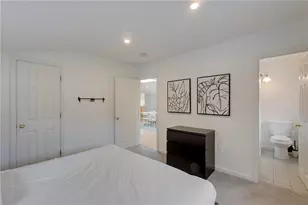 26 Cliff Ave, Newport, RI 02840 - Photo 18