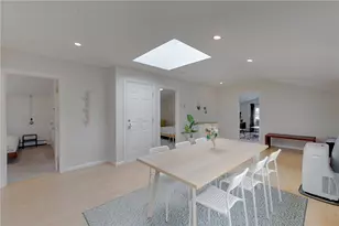 26 Cliff Ave, Newport, RI 02840 - Photo 6