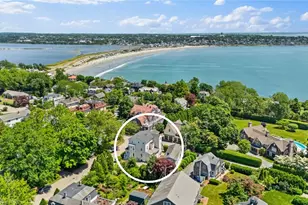 26 Cliff Ave, Newport, RI 02840 - Photo 2