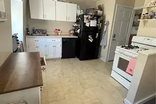 9 Narragansett Ave, Newport, RI 02840 - Photo 4