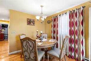 117 John St, Lincoln, RI 02865 - Photo 12