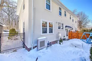 6 Alfred Stone Rd, Providence, RI 02906 - Photo 44