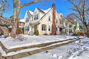 6 Alfred Stone Rd, Providence, RI 02906 - Photo 2