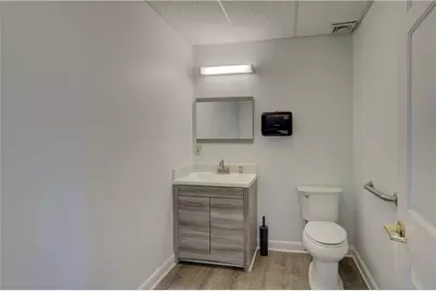 5835 Post Road #110, East Greenwich, RI 02818 - Photo 34