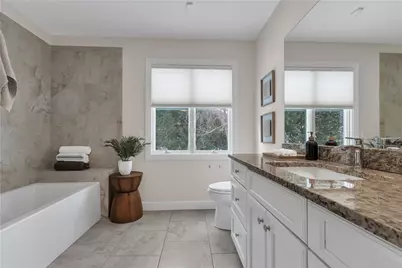 275 Meshanticut Valley Parkway, Cranston, RI 02920 - Photo 36