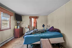 11 Wood St, West Warwick, RI 02893 - Photo 22