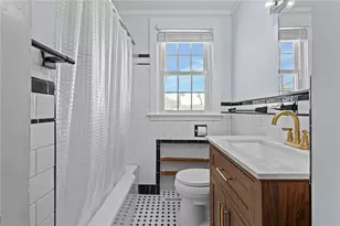 22 Phillips Ave, Warwick, RI 02888 - Photo 18