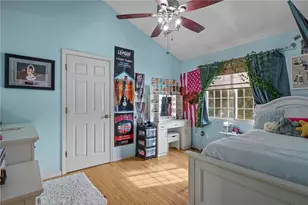 34 King St, Coventry, RI 02816 - Photo 8