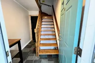 10 Hammond St, Newport, RI 02840 - Photo 14