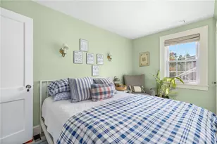 41 Hunter Ave, Newport, RI 02840 - Photo 20