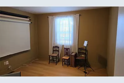 1697 Warwick Ave Avenue #D, Warwick, RI 02889 - Photo 4