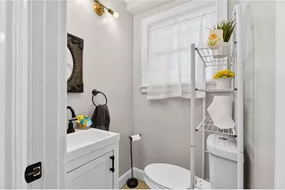 2941 Pawtucket Avenue, East Providence, RI 02915 - Photo 12