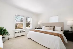 325 Wayland Ave, Providence, RI 02906 - Photo 24