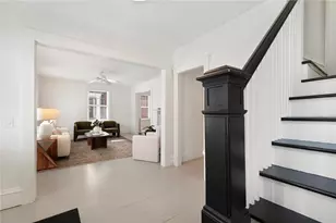 325 Wayland Ave, Providence, RI 02906 - Photo 22