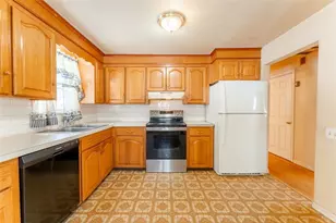 68 North Rd, Hopkinton, RI 02833 - Photo 18