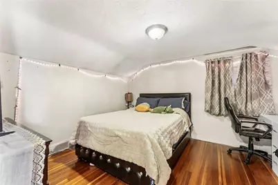 489 Benefit Street, Pawtucket, RI 02861 - Photo 16