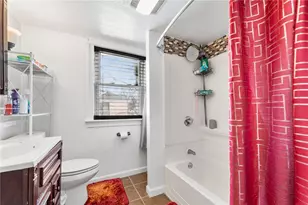 489 Benefit St, Pawtucket, RI 02861 - Photo 18