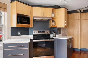 7 Cushing St, Providence, RI 02906 - Photo 38