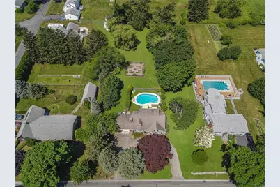 569 Turner Road, Middletown, RI 02842 - Photo 46