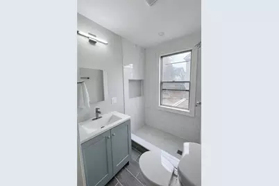 5 Goulding Street #1, Providence, RI 02906 - Photo 4