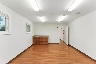 2789 Post Road, Warwick, RI 02886 - Photo 16