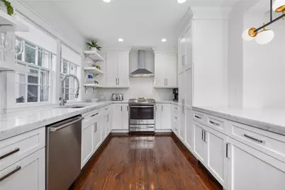 28 John Street, Newport, RI 02840 - Photo 16