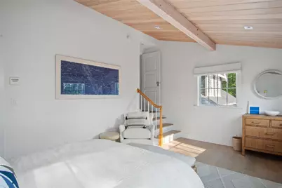 50 Cliff Avenue, Newport, RI 02840 - Photo 24