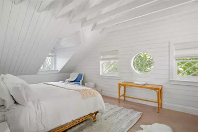 50 Cliff Avenue, Newport, RI 02840 - Photo 28